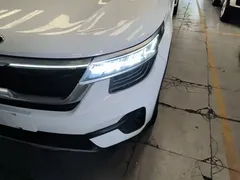 2020 Kia Seltos 1.5L CVT, белый — фото 24