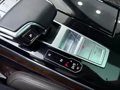 2021 Audi A8L 55 TFSI quattro, чёрный — фото 17