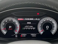 2021 Audi Q8 55 TFSI, чёрный — фото 15