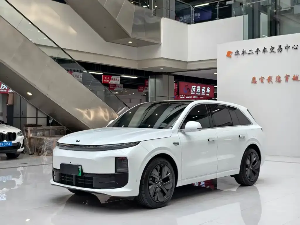 2024 Li Auto L6 Pro