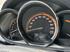 2022 Toyota Yaris L Zhixuan X 1.5L CVT PLUS, белый — фото 11