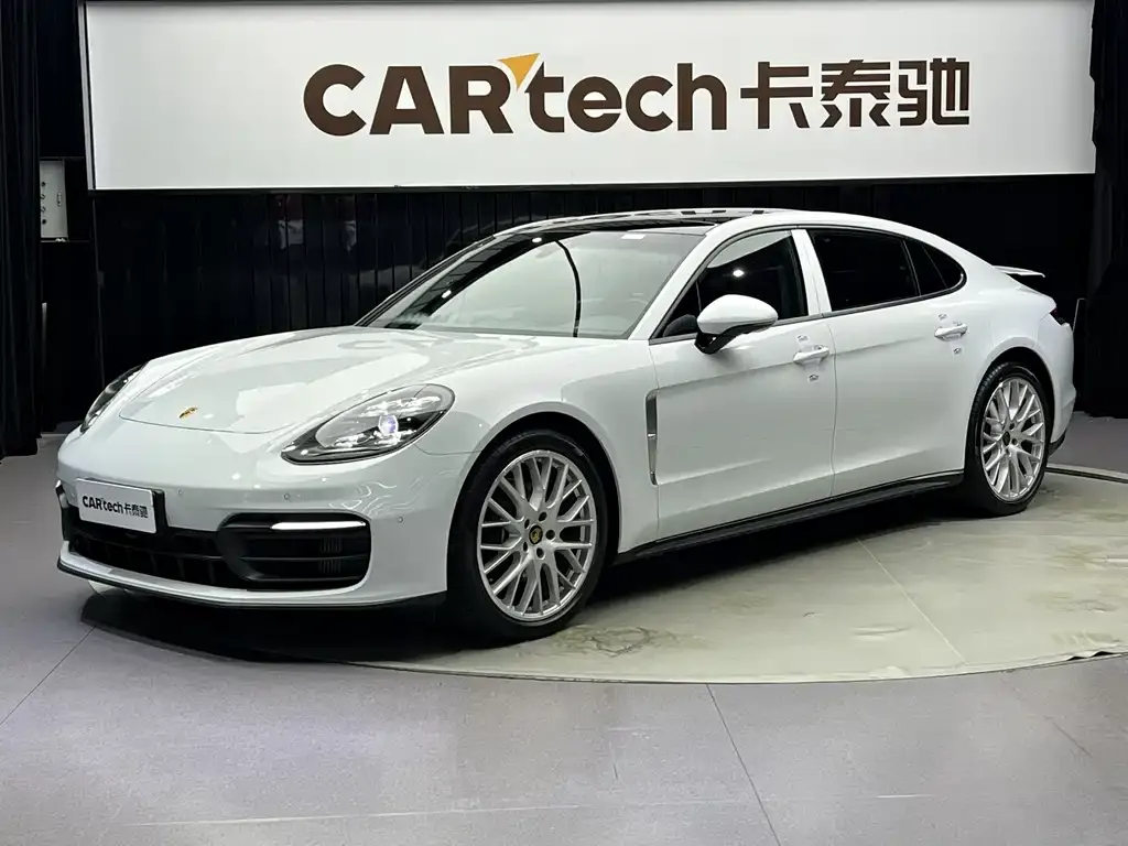 2022 Porsche Panamera Executive Long 2.9T