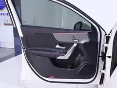 2023 Mercedes-Benz A-Class A 200 L, белый — фото 18