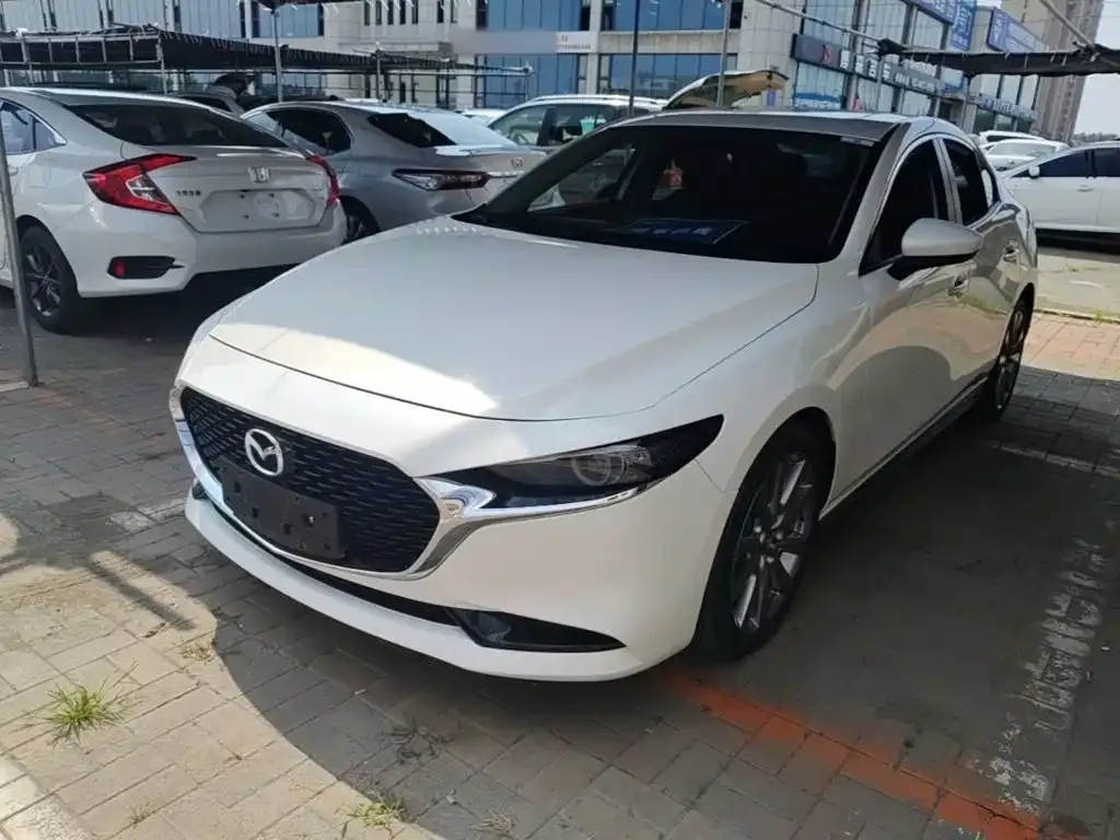 2021 Mazda 3 2.0L AT