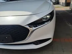 2021 Mazda 3 2.0L AT, белый — фото 24