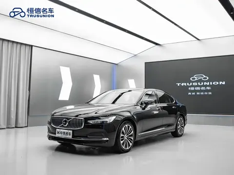 2023 Volvo S90