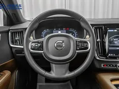 2023 Volvo S90, чёрный — фото 15