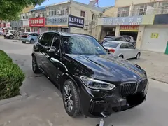 2022 BMW X5 xDrive 30Li M, чёрный — фото 5