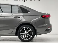 2022 Geely Emgrand 4th Gen 1.5L CVT Flagship — фото 13
