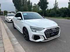 2022 Audi A3 Sportback 35 TFSI Fashion Sport, белый — фото 3
