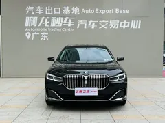 2021 BMW 7 Series 7 740Li, чёрный — фото 2