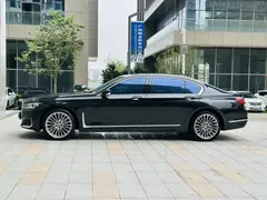 2021 BMW 7 Series 7 740Li, чёрный — фото 4