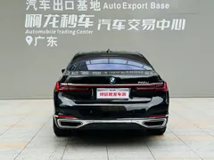 2021 BMW 7 Series 7 740Li, чёрный — фото 5