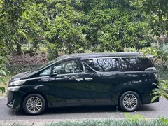 2023 Toyota Vellfire Hybrid 2.5L HV Premium, чёрный — фото 7