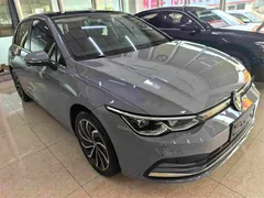 2023 Volkswagen Golf 280TSI DSG Pro — фото 3