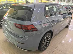2023 Volkswagen Golf 280TSI DSG Pro — фото 5