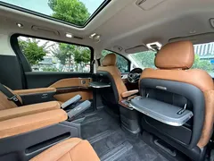 2024 Hongqi HQ9 2.0T 4WD Luxury, чёрный — фото 13
