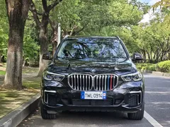 2022 BMW X5 30Li M, чёрный — фото 2
