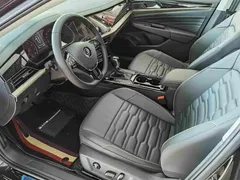2021 Volkswagen Passat 330TSI Luxury, чёрный — фото 8