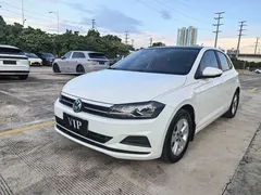 2021 Volkswagen Polo Plus 1.5L AT, белый — фото 1