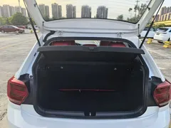 2021 Volkswagen Polo Plus 1.5L AT, белый — фото 15