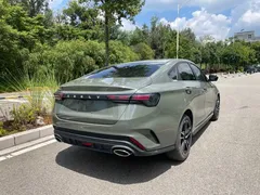 2022 Geely Binrui 1.5T DCT, зелёный — фото 17