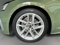 2023 Audi A5 Sportback 40 TFSI, зелёный — фото 13