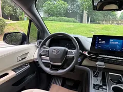2021 Toyota Sienna 2.5L Hybrid Supreme, чёрный — фото 11