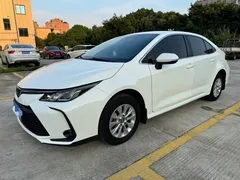 2021 Toyota Corolla 1.2T S-CVT Pioneer, белый — фото 1