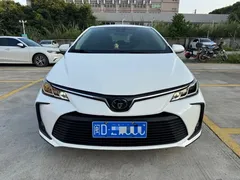 2021 Toyota Corolla 1.2T S-CVT Pioneer, белый — фото 2