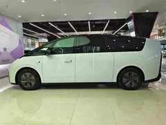 2025 Li Auto MEGA Home, белый — фото 8