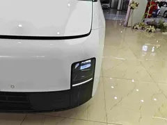2025 Li Auto MEGA Home, белый — фото 16