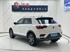 2022 Volkswagen T-Roc 280TSI DSG 2WD Comfort Plus, белый — фото 4