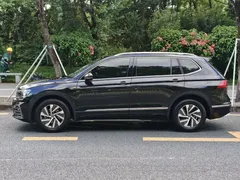 2021 Volkswagen Tiguan L 430PHEV Flagship, чёрный — фото 7