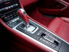 2020 Porsche 718 Boxster 2.0T — фото 16
