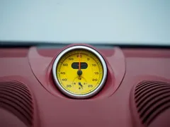 2020 Porsche 718 Boxster 2.0T — фото 17