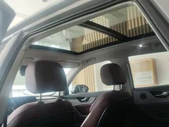 2025 Hongqi HS5 2.0T 4WD Pro — фото 18