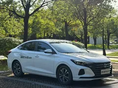 2022 Changan Eado PLUS 1.6L GDI MT, белый — фото 3