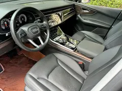 2022 Audi Q7 55 TFSI quattro S line, чёрный — фото 6