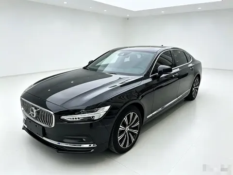 2021 Volvo S90 B5 Luxury
