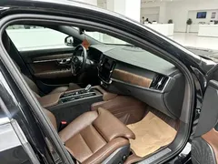 2021 Volvo S90 B5 Luxury, чёрный — фото 5