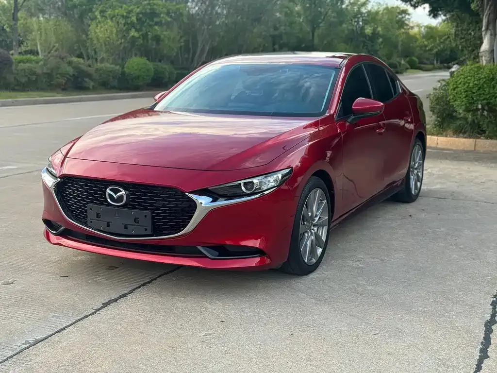 2022 Mazda 3 2.0L AT