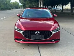 2022 Mazda 3 2.0L AT — фото 3
