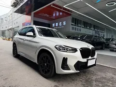 2023 BMW X3 xDrive25i M, белый — фото 3