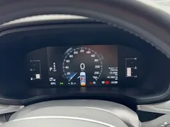2022 Volvo S60 B4 Luxury, белый — фото 23