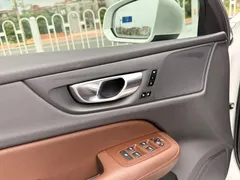 2022 Volvo S60 B4 Luxury, белый — фото 38