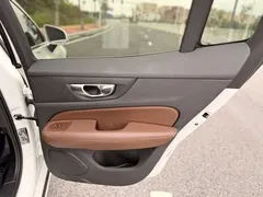 2022 Volvo S60 B4 Luxury, белый — фото 43