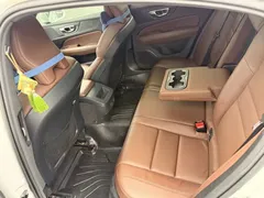 2022 Volvo S60 B4 Luxury, белый — фото 46