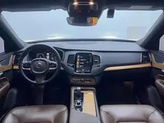 2022 Volvo XC90 7-seat, чёрный — фото 17