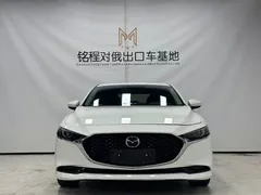 2023 Mazda 3 2.0L AT, белый — фото 2